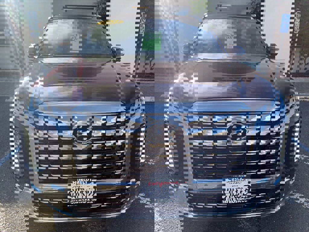 Used 2023 Hyundai Palisade Calligraphy w/ Cargo Package image 30