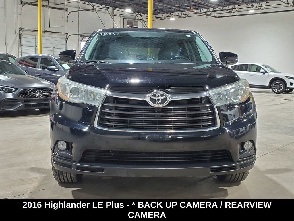 Used 2016 Toyota Highlander Plus FWD image 2