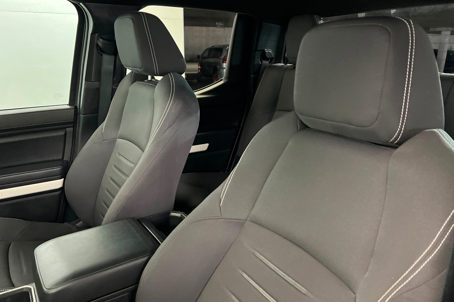 Used 2024 Toyota Tacoma TRD Off-Road image 16