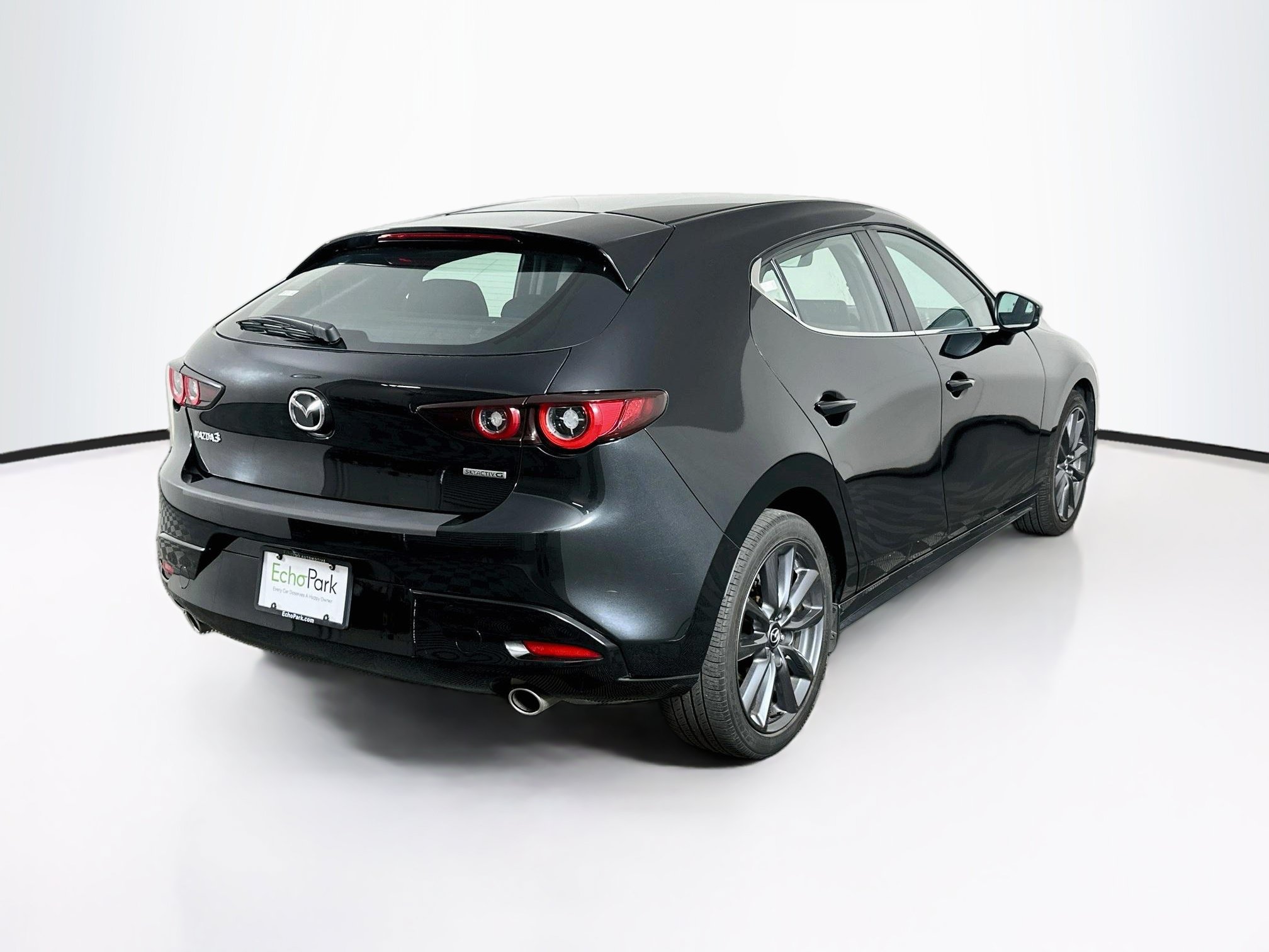 Used 2024 MAZDA MAZDA3 s FWD image 9