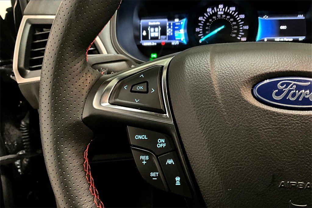 Used 2023 Ford Edge ST-Line image 11