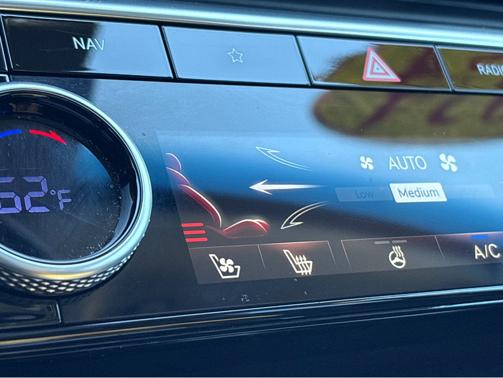 Used 2024 Genesis GV80 3.5T w/ Winter Weather Package image 9