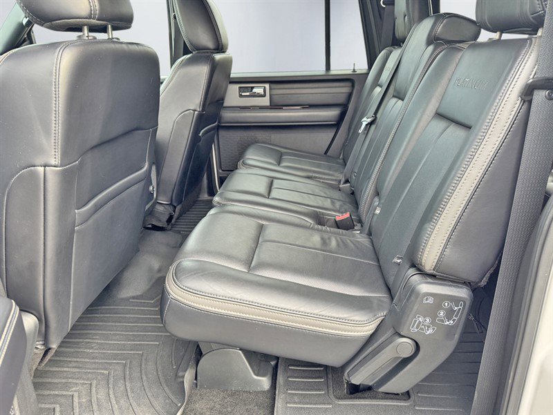 Used 2017 Ford Expedition EL Platinum AWD/4WD image 25