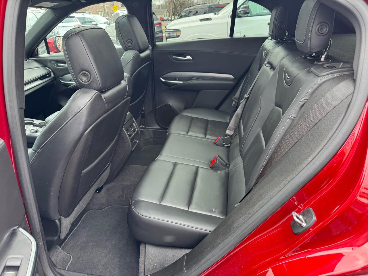 Used 2024 Cadillac XT4 Premium Luxury w/ Technology Package image 9