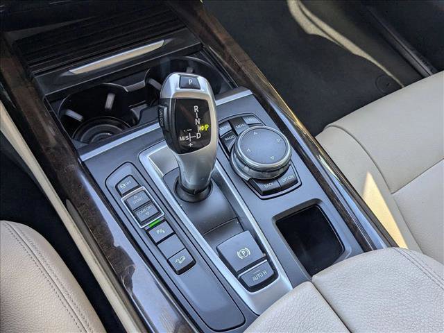 Used 2016 BMW X5 xDrive35d image 12