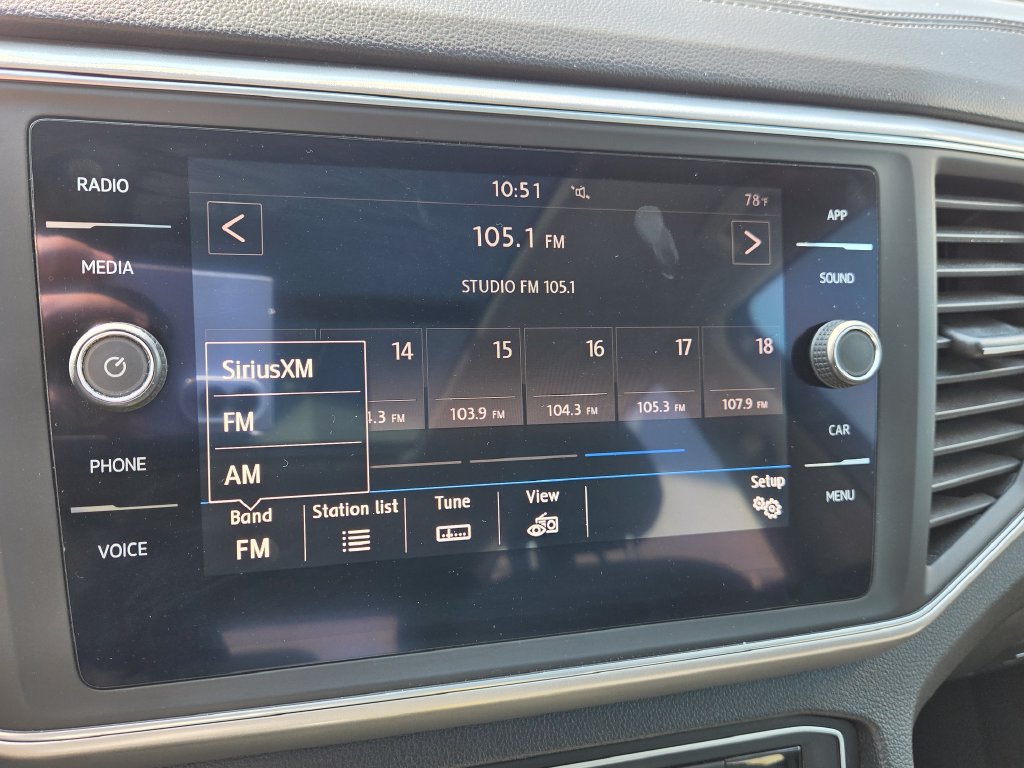 Used 2018 Volkswagen Atlas Launch Edition FWD image 24