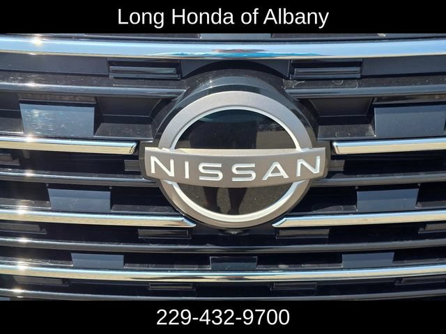 Used 2026 Nissan Rogue Platinum w/ Platinum Premium Package AWD/4WD image 3