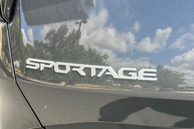 Certified 2023 Kia Sportage LX FWD image 34