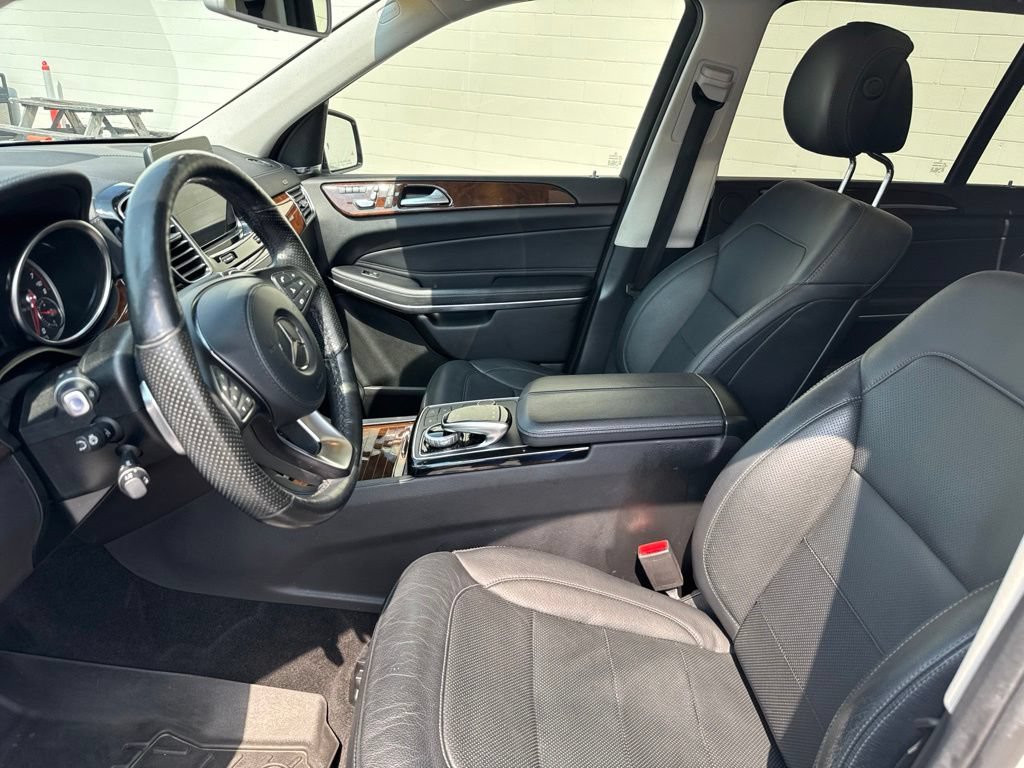 Used 2018 Mercedes-Benz GLS 550 4MATIC image 21
