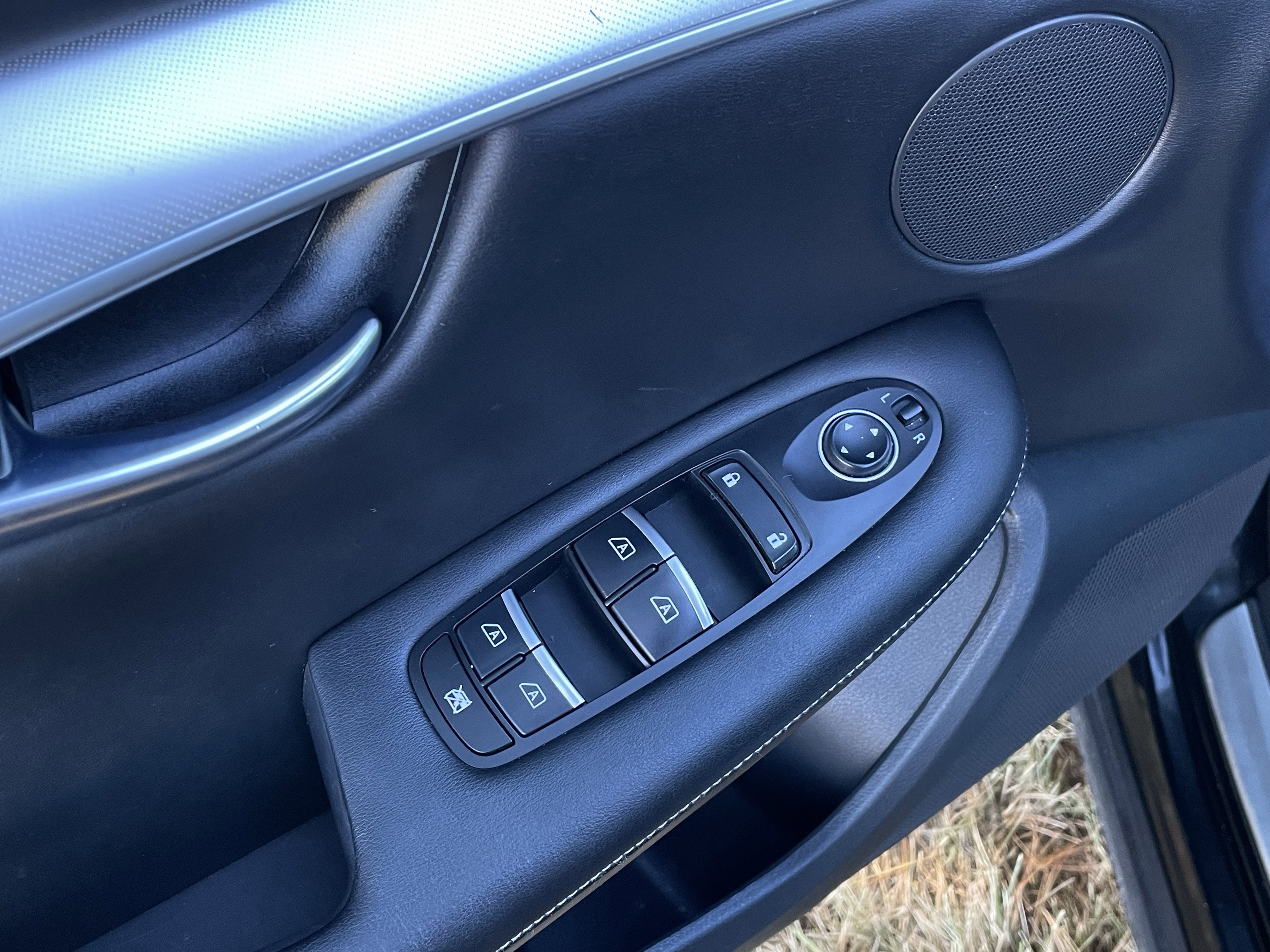 Used 2021 INFINITI QX50 Essential w/ Cargo Package image 14