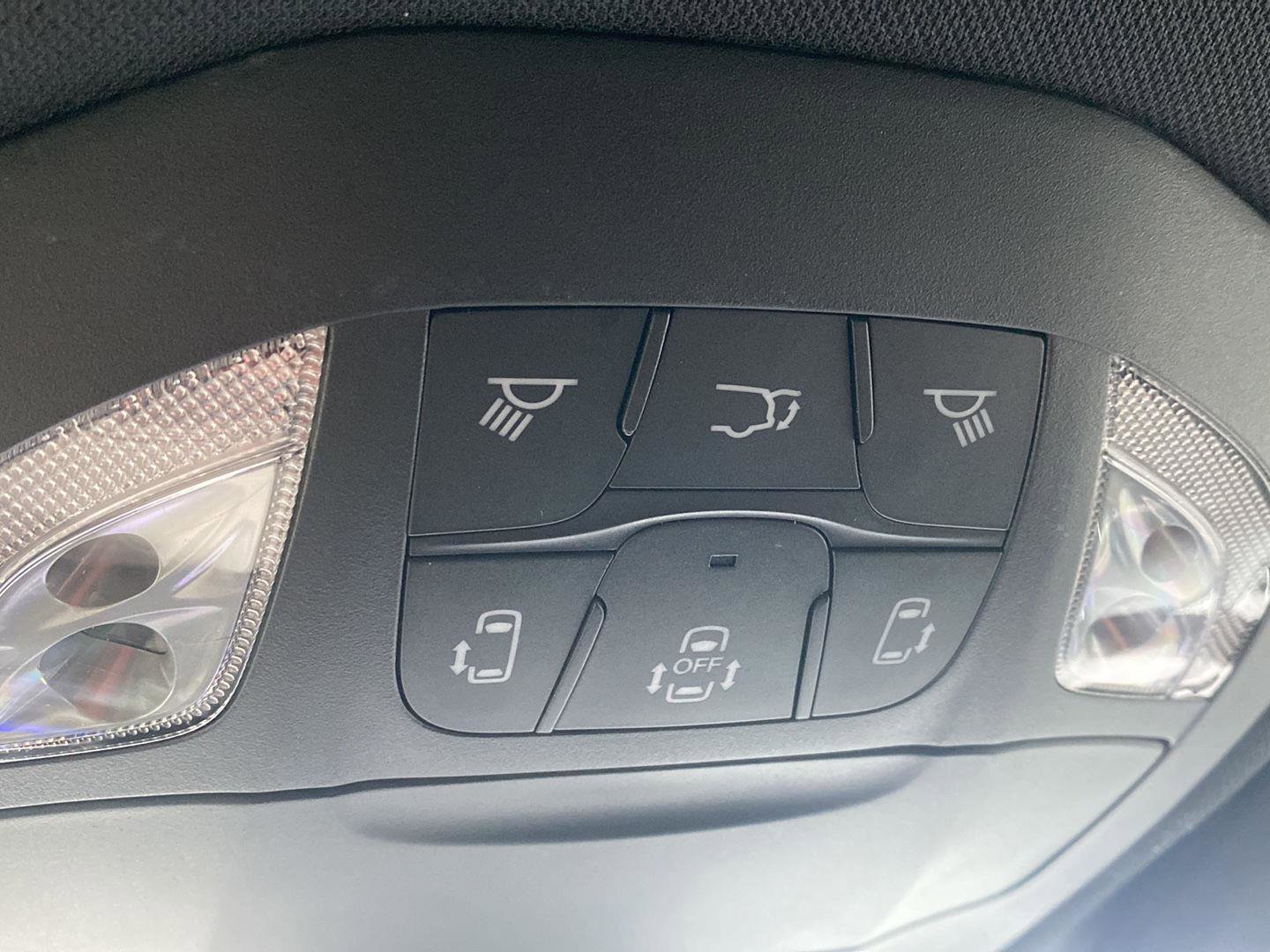 New 2026 Chrysler Pacifica Select image 13