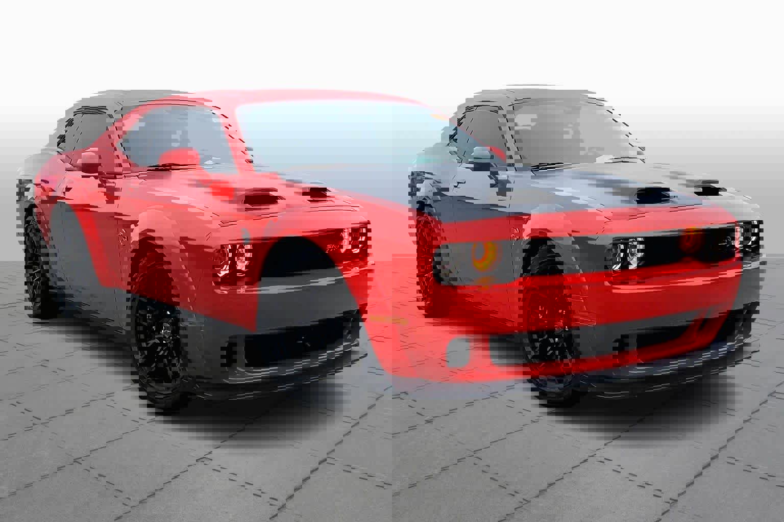 Used 2023 Dodge Challenger SRT Hellcat image 2