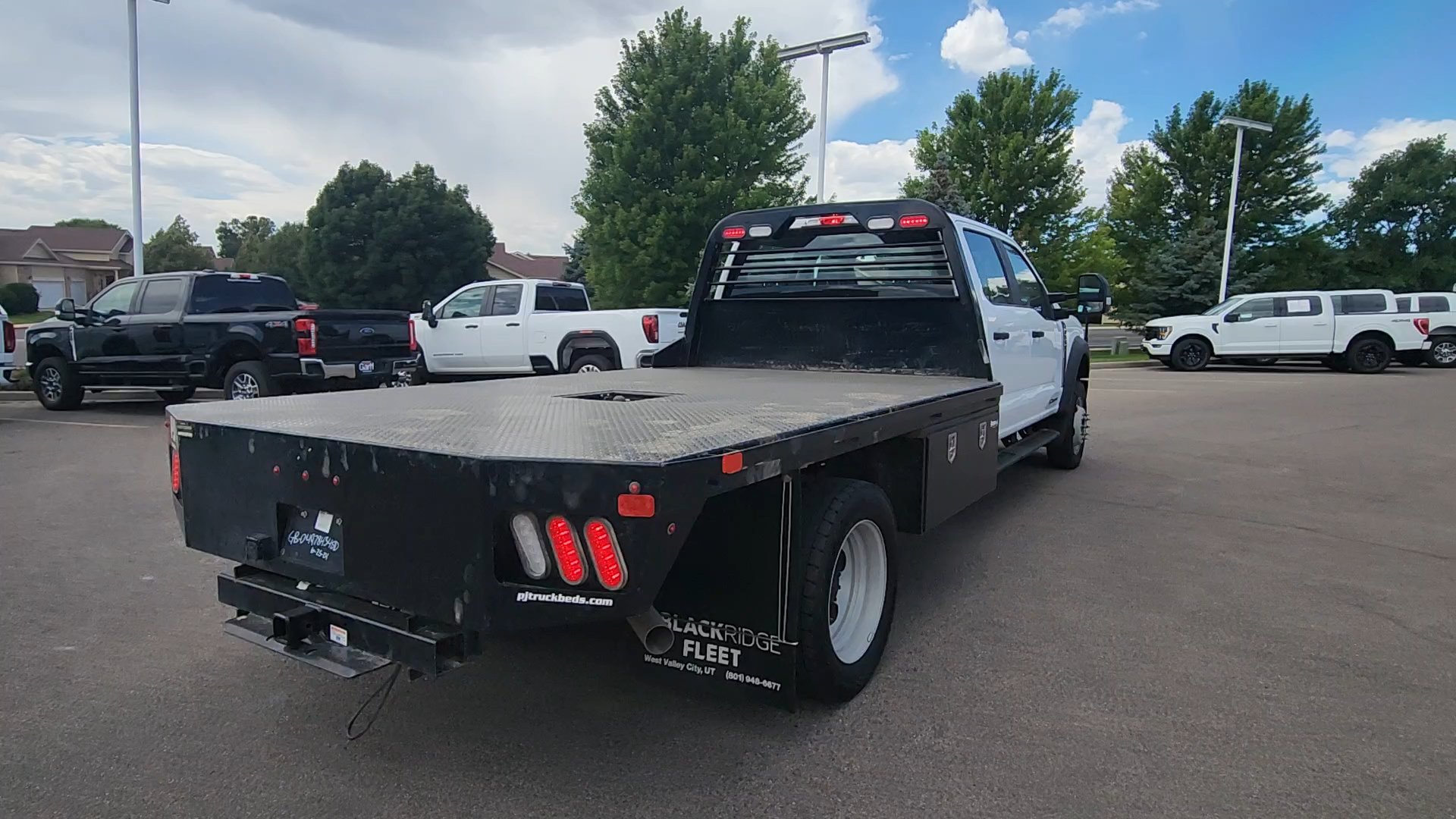 Used 2024 Ford F550 4x4 Crew Cab Super Duty image 9