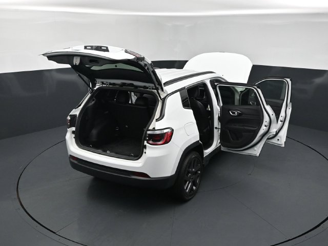 New 2026 Jeep Compass Latitude AWD/4WD image 29