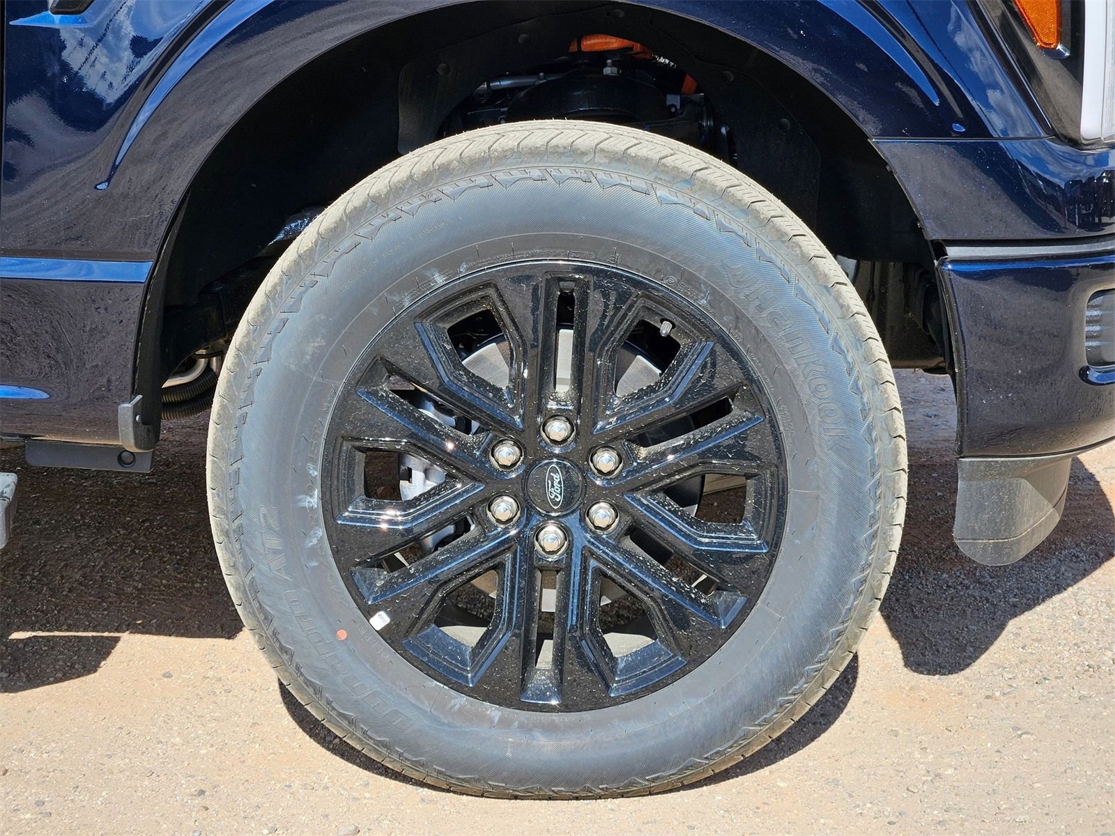 New 2025 Ford F150 Lariat w/ Equipment Group 501A Mid image 10