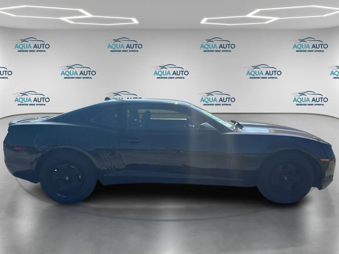 Used 2012 Chevrolet Camaro LS RWD image 4
