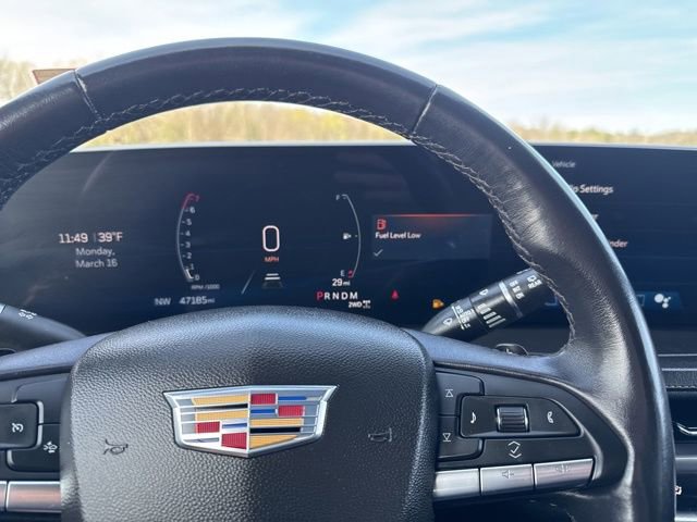 Used 2024 Cadillac XT4 Premium Luxury image 15