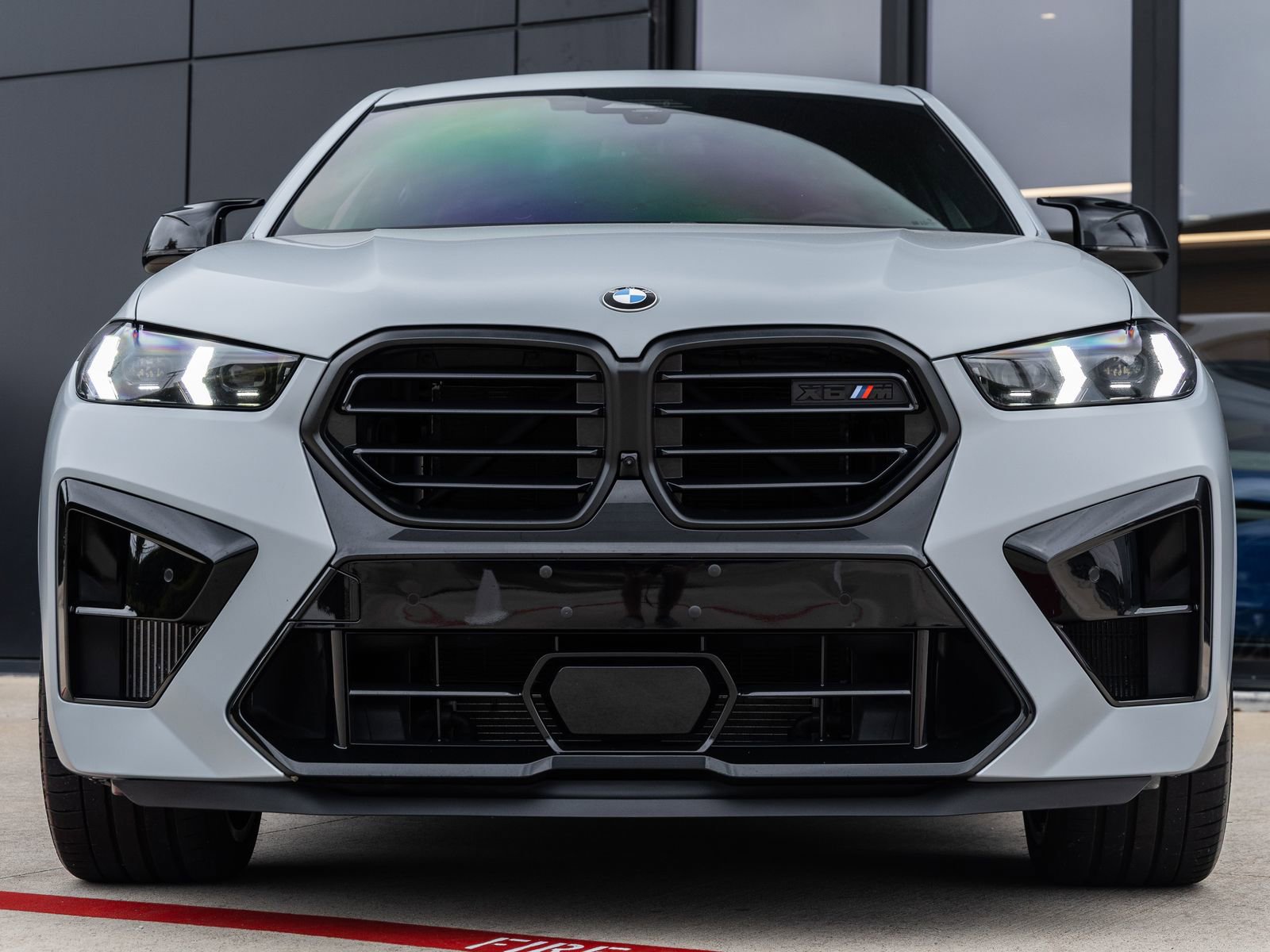Used 2025 BMW X6 M Competition w/ Executive Package AWD/4WD image 4