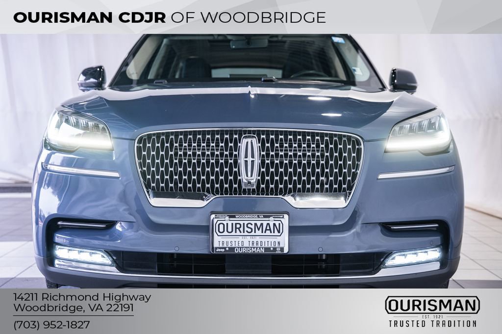 Used 2021 Lincoln Aviator Reserve w/ Elements Package Plus image 2