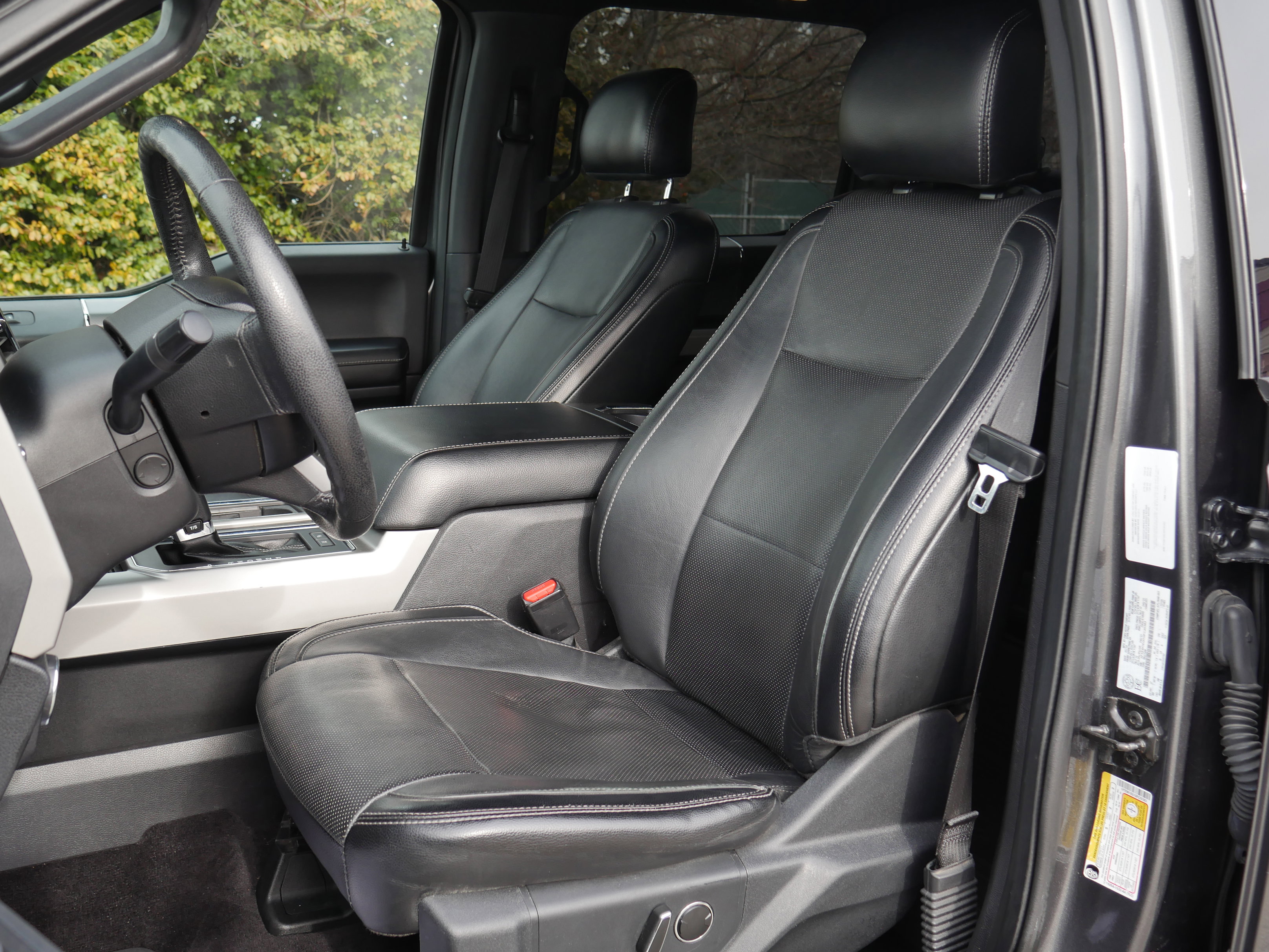 Used 2016 Ford F150 Lariat w/ Equipment Group 502A Luxury image 35