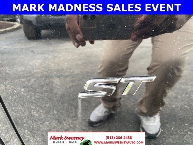 New 2026 Buick Enclave Sport Touring w/ Power Package image 10