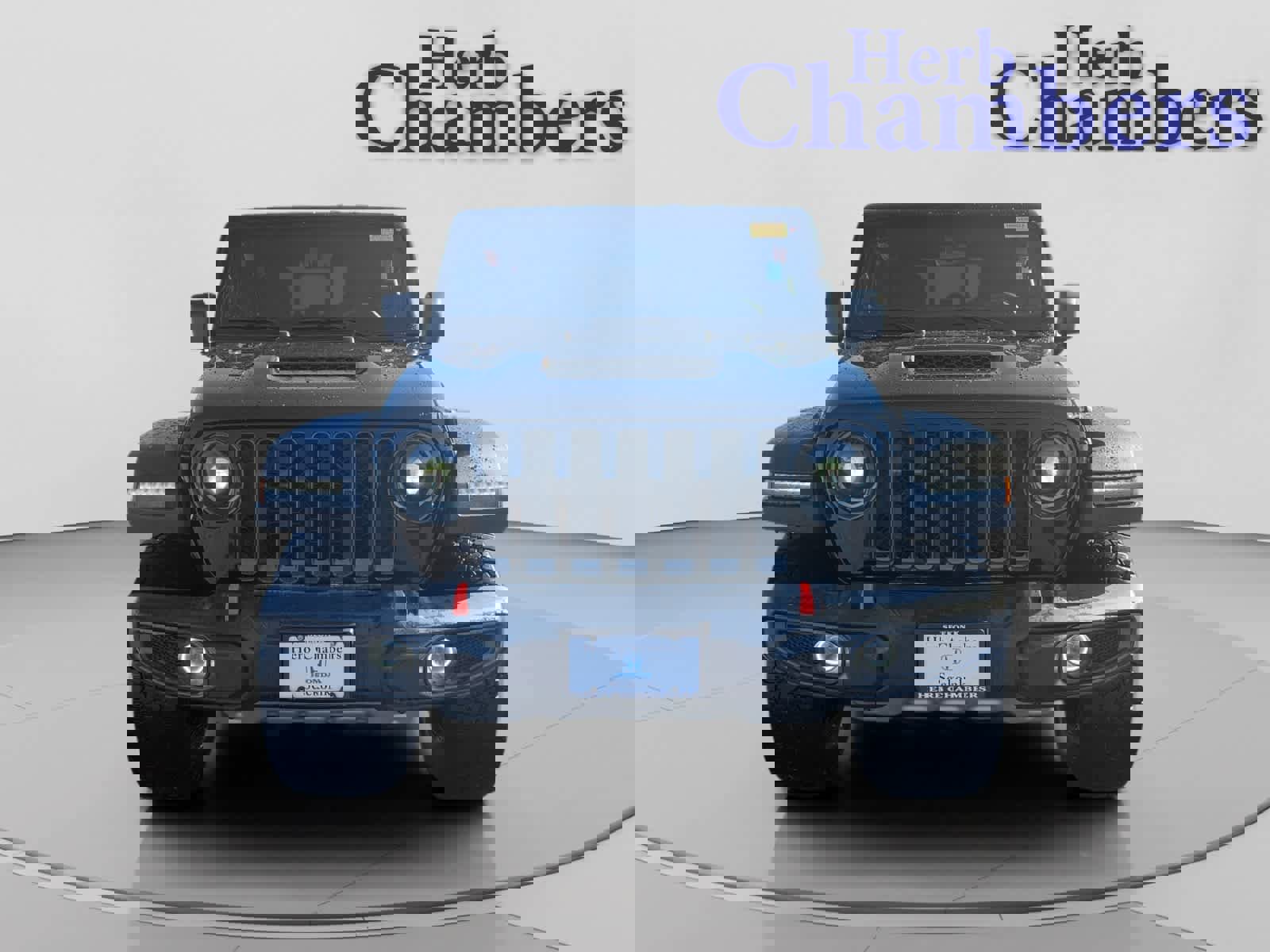 Used 2022 Jeep Gladiator Mojave w/ Cold Weather Group image 2