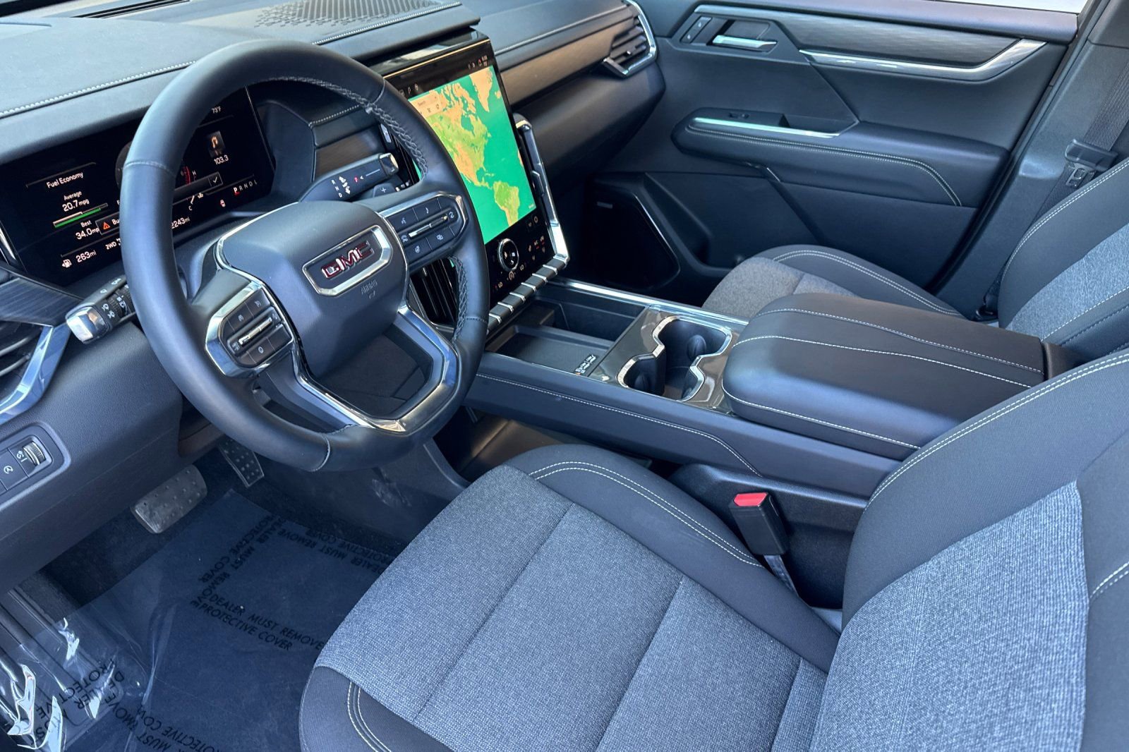 Used 2025 GMC Acadia Elevation image 9