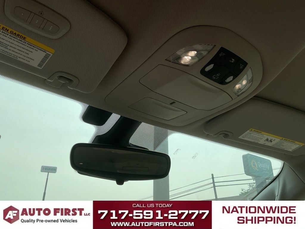 Used 2018 Chrysler Pacifica Touring-L w/ Advanced Safetytec Group FWD image 26