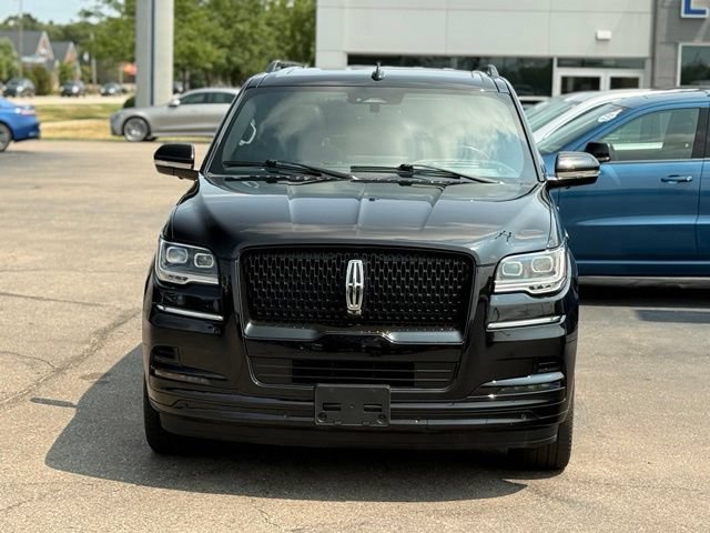 Used 2023 Lincoln Navigator L Reserve AWD/4WD image 36