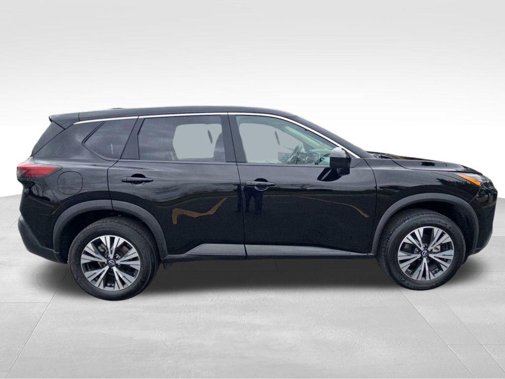 Used 2023 Nissan Rogue SV image 15