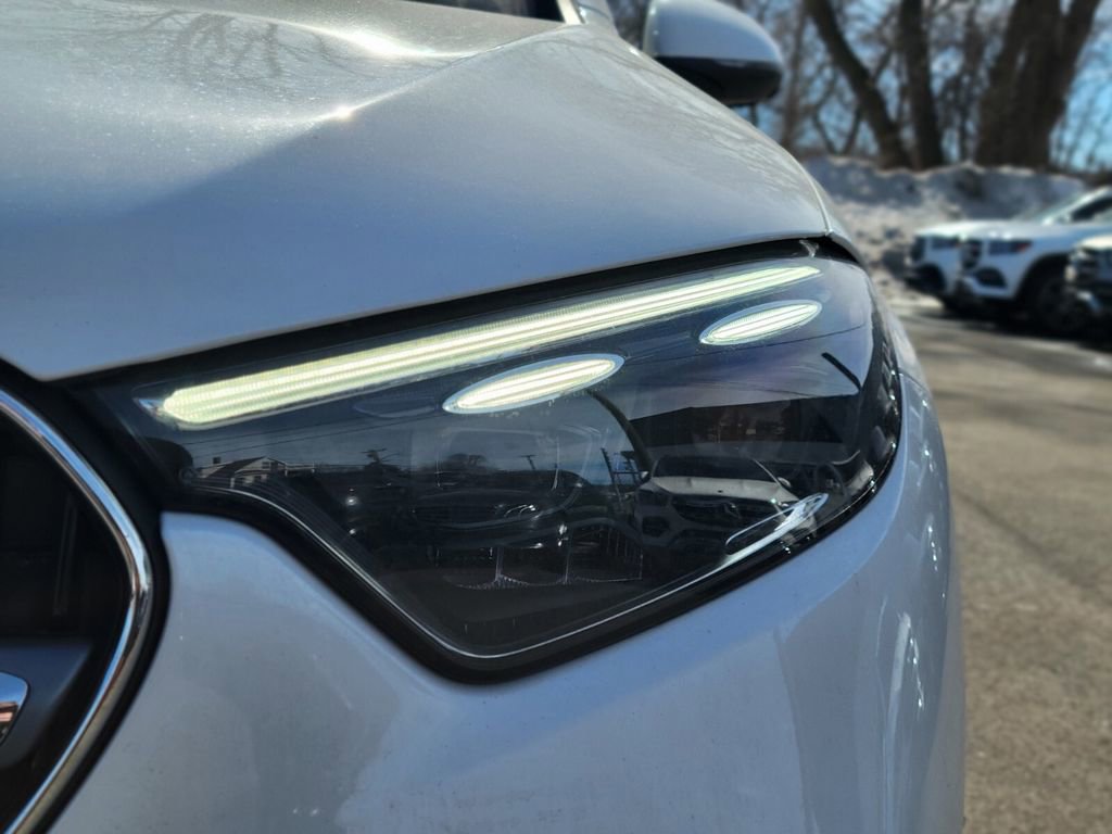 New 2026 Mercedes-Benz GLC 300 4MATIC image 10
