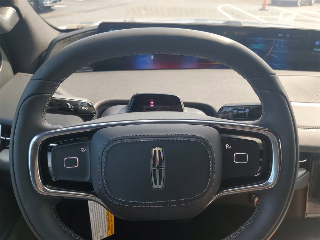 New 2025 Lincoln Navigator L Reserve w/ Jet Appearance Package image 30