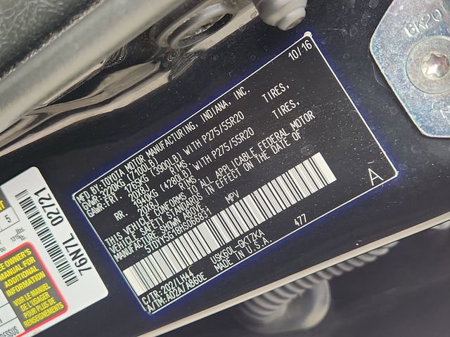 Used 2017 Toyota Sequoia Platinum image 34