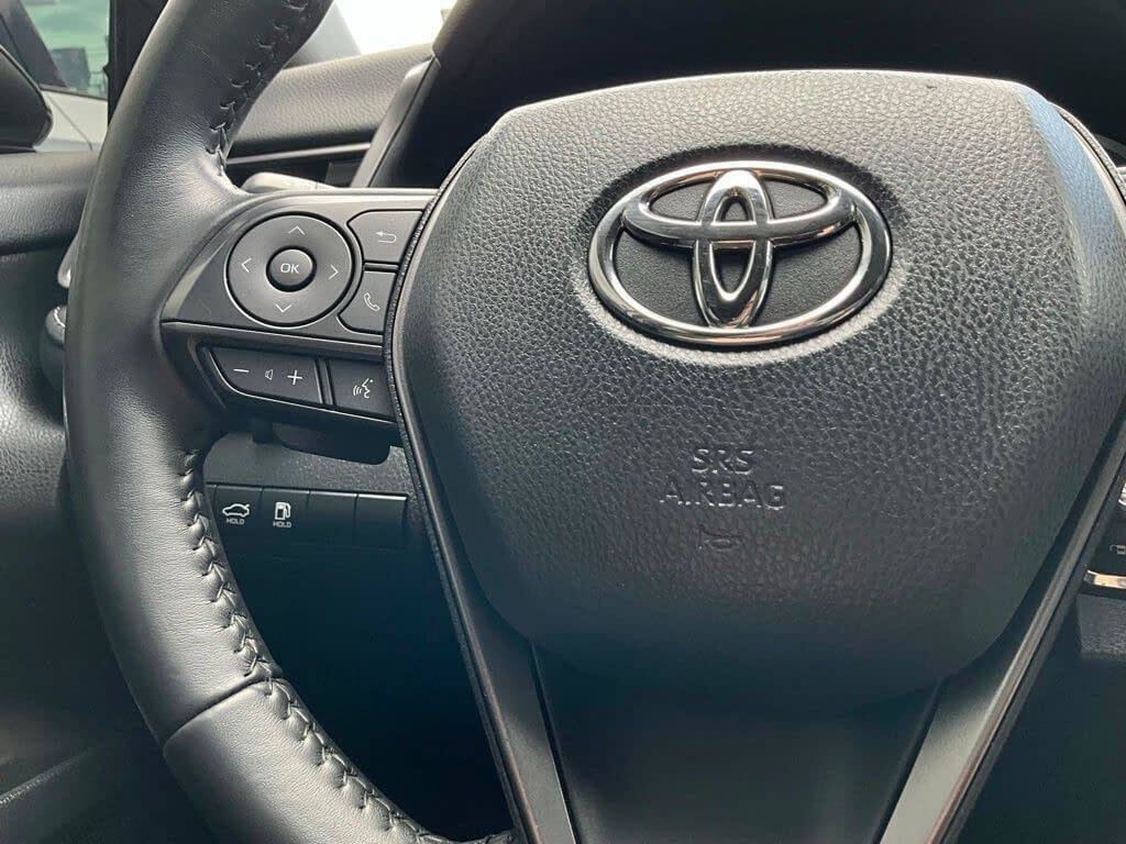 Used 2022 Toyota Camry SE w/ Carpet Mat Package (TMS) FWD image 21