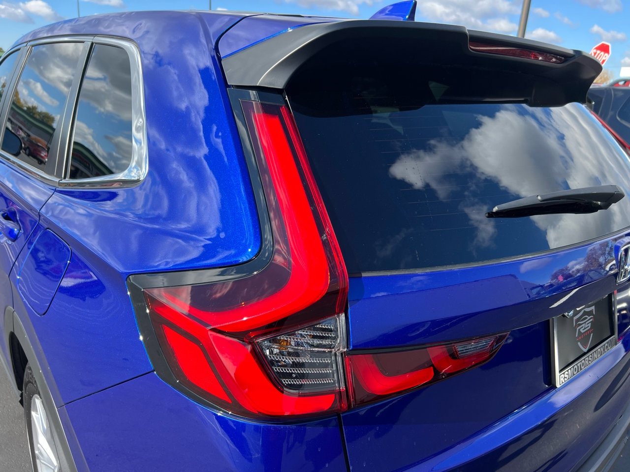 Used 2025 Honda CR-V EX-L image 7