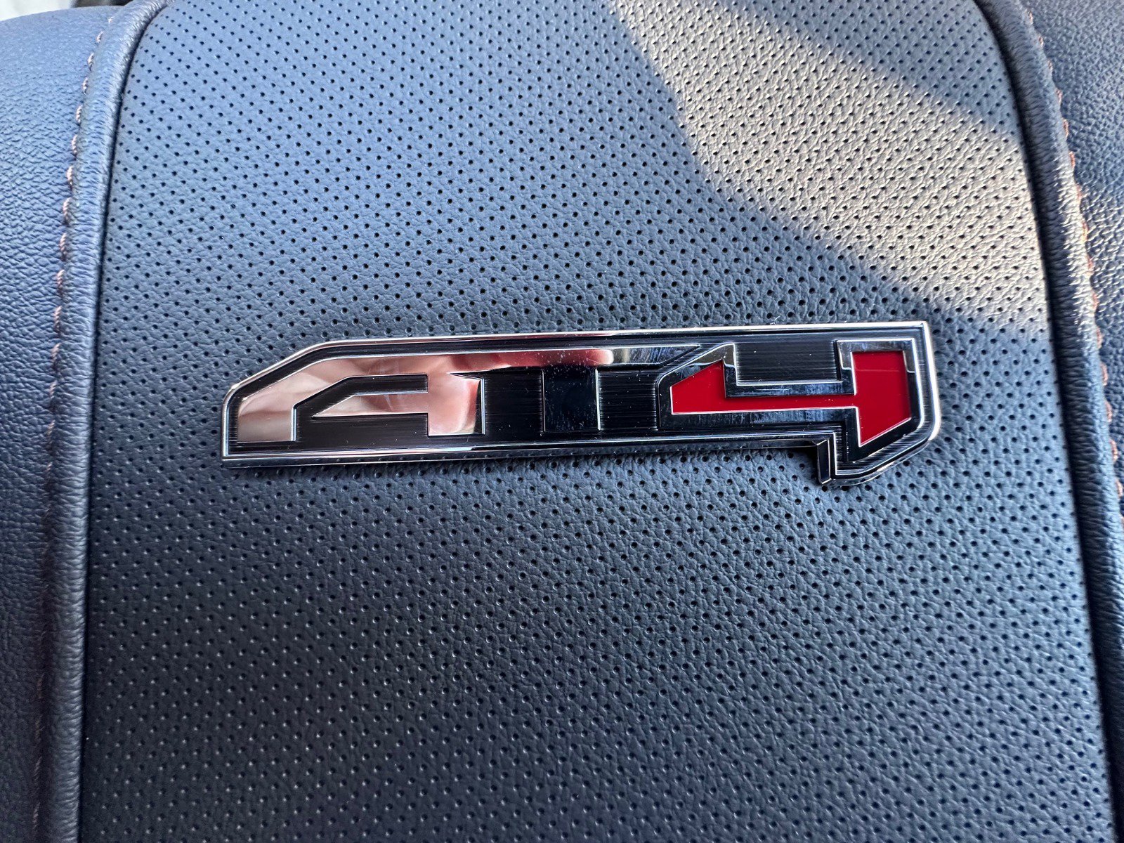 New 2026 GMC Sierra 2500 AT4 w/ AT4 Premium Plus Package image 21