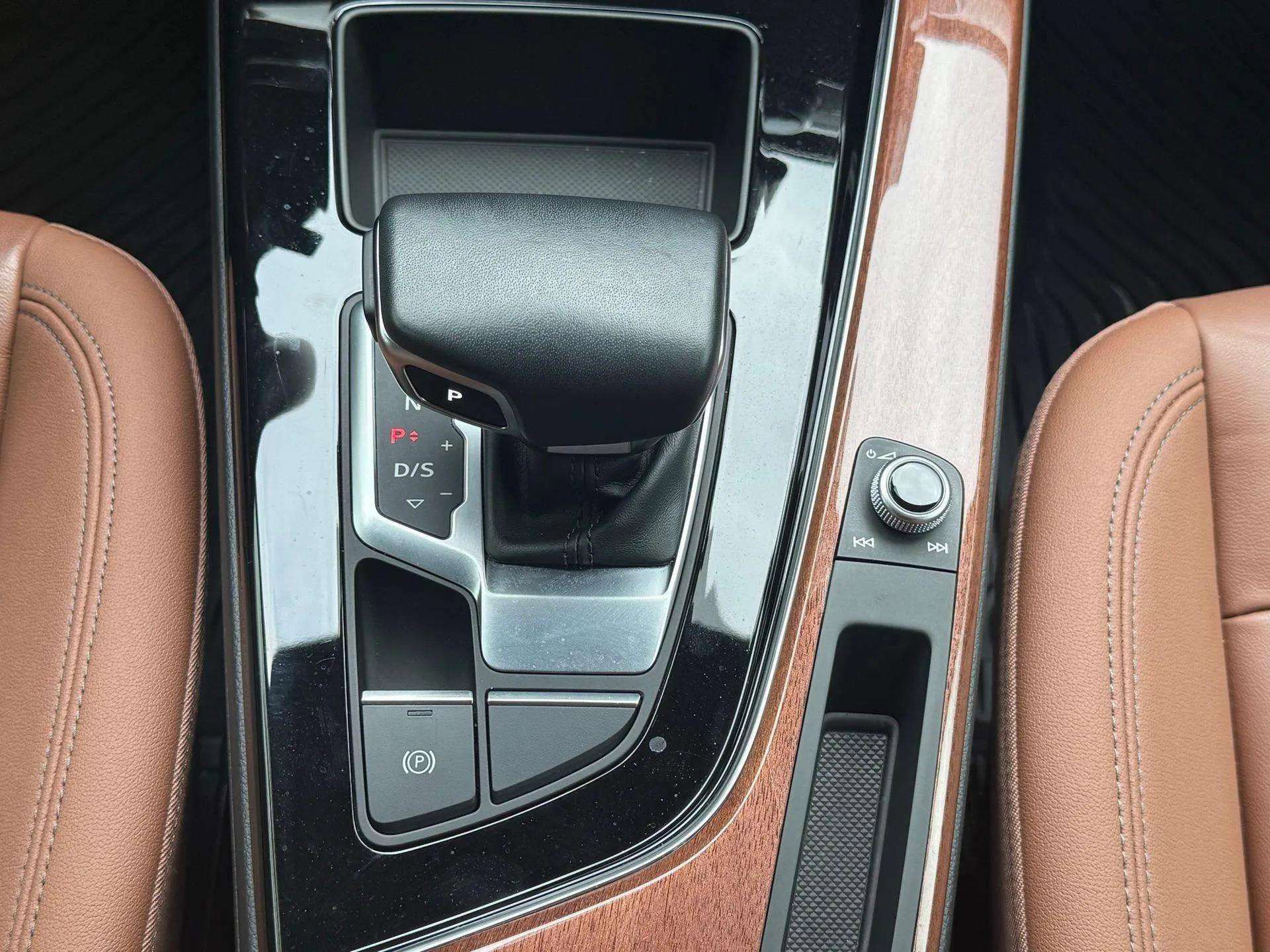 Used 2023 Audi A5 2.0T Premium w/ Convenience Package image 32