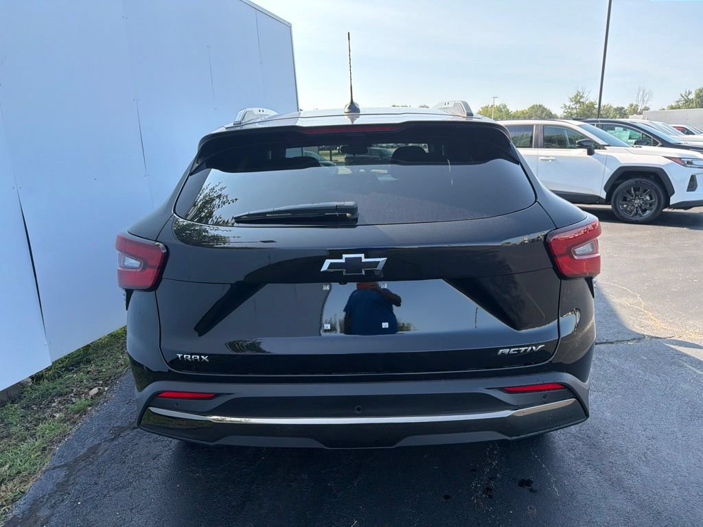 New 2026 Chevrolet Trax ACTIV w/ Driver Confidence Package FWD image 8