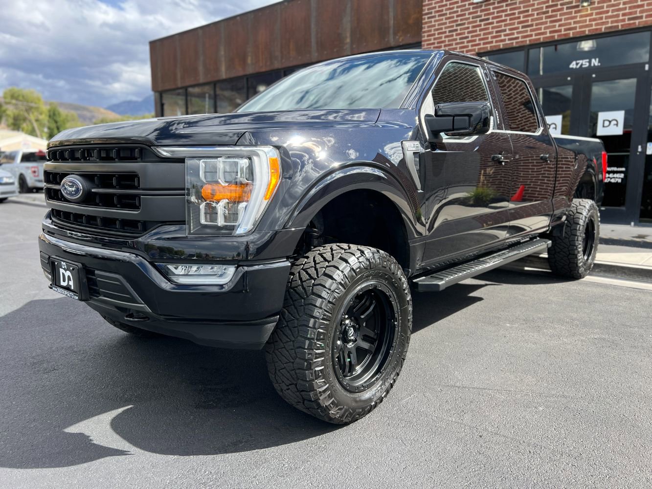 Used 2021 Ford F150 Lariat image 9