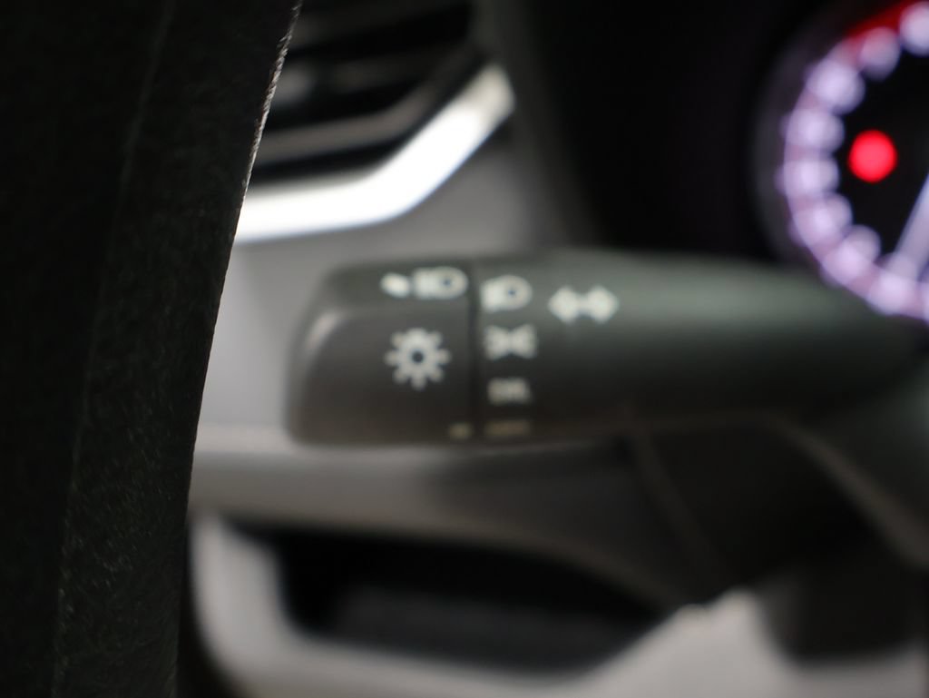 Certified 2024 Toyota RAV4 LE AWD/4WD image 37