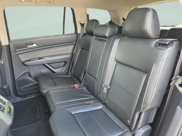 Used 2022 Volkswagen Atlas SEL R-Line AWD/4WD image 29