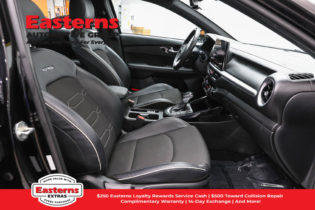 Used 2023 Kia Forte GT-Line w/ GT-Line Premium Package FWD image 26