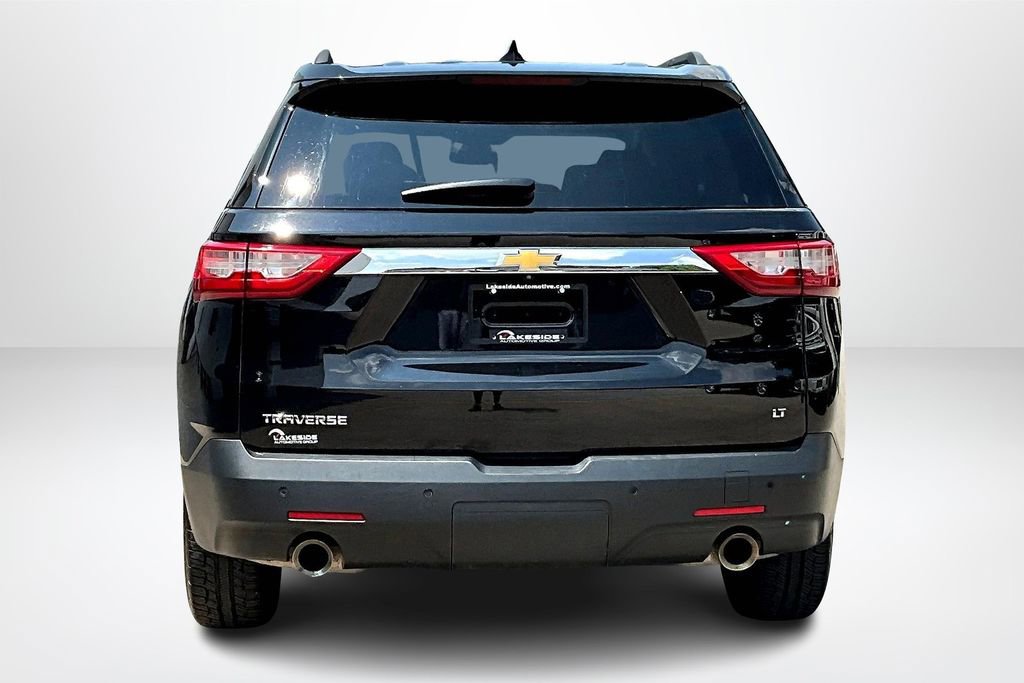 Used 2021 Chevrolet Traverse LT image 6