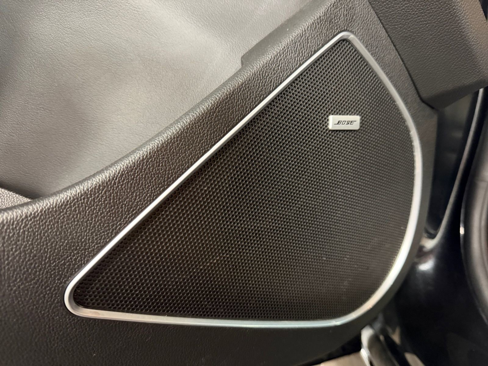 Used 2013 Buick Verano Leather FWD image 34