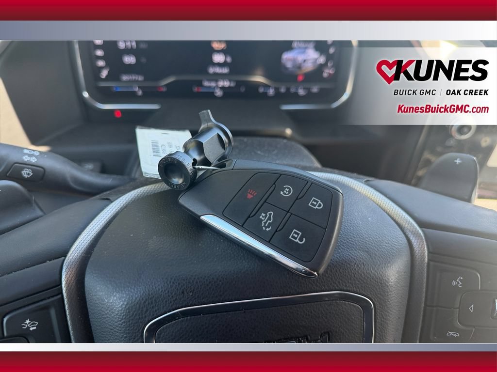 Used 2024 GMC Sierra 1500 Denali w/ Technology Package AWD/4WD image 32