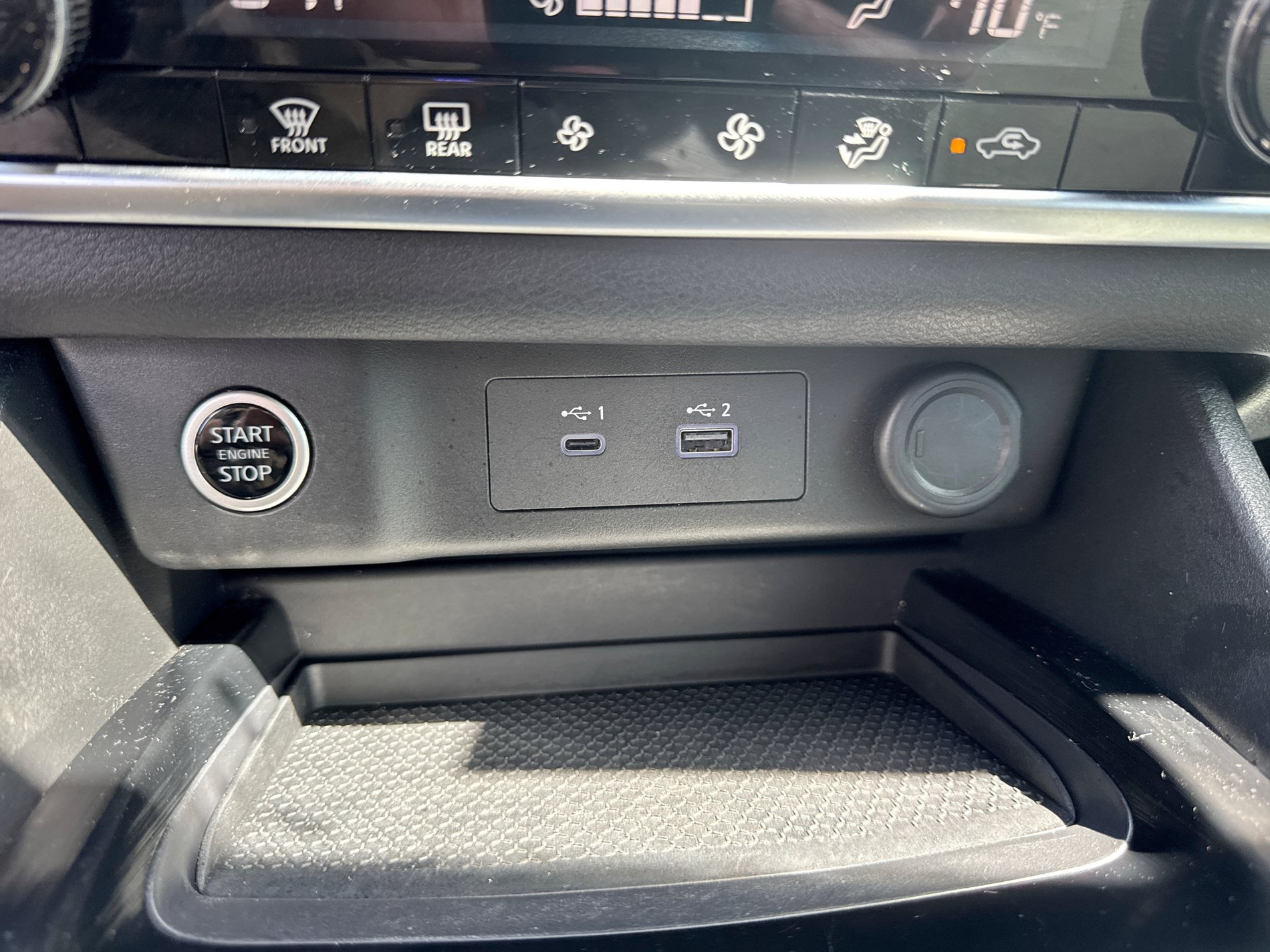 Used 2023 Nissan Rogue SV FWD image 21
