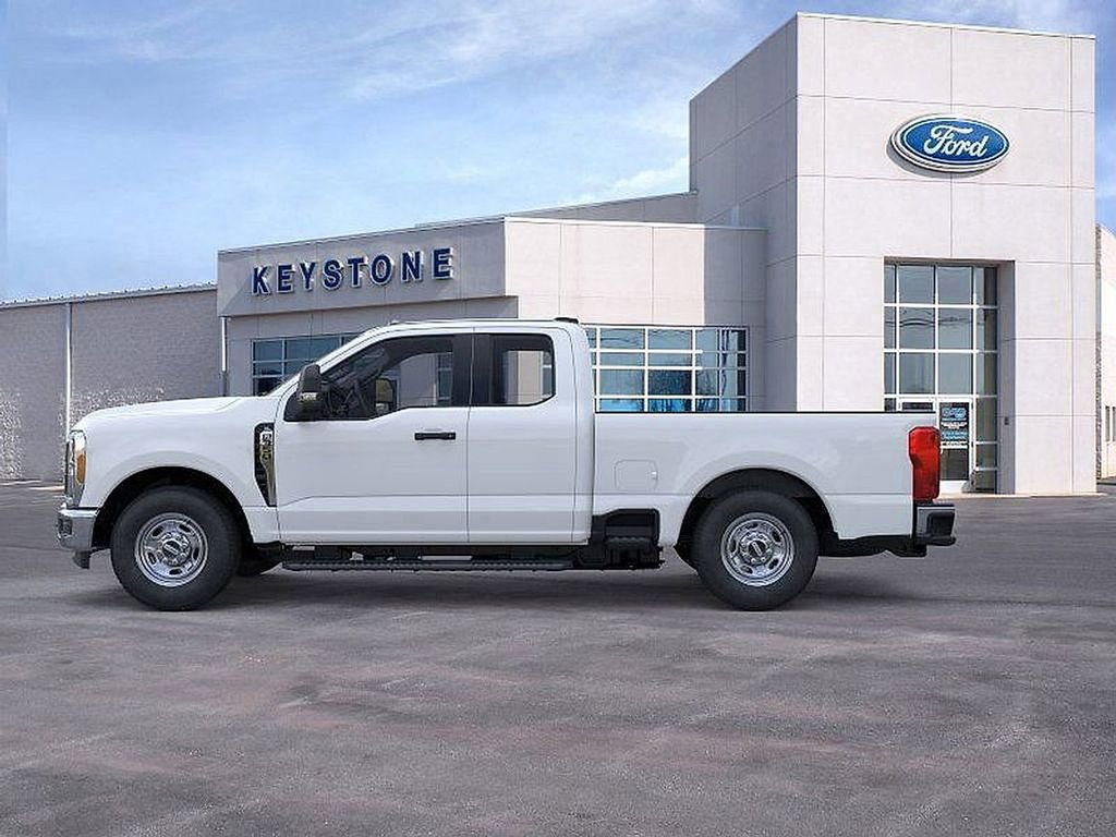 Used 2024 Ford F350 XL w/ XL Chrome Package image 3