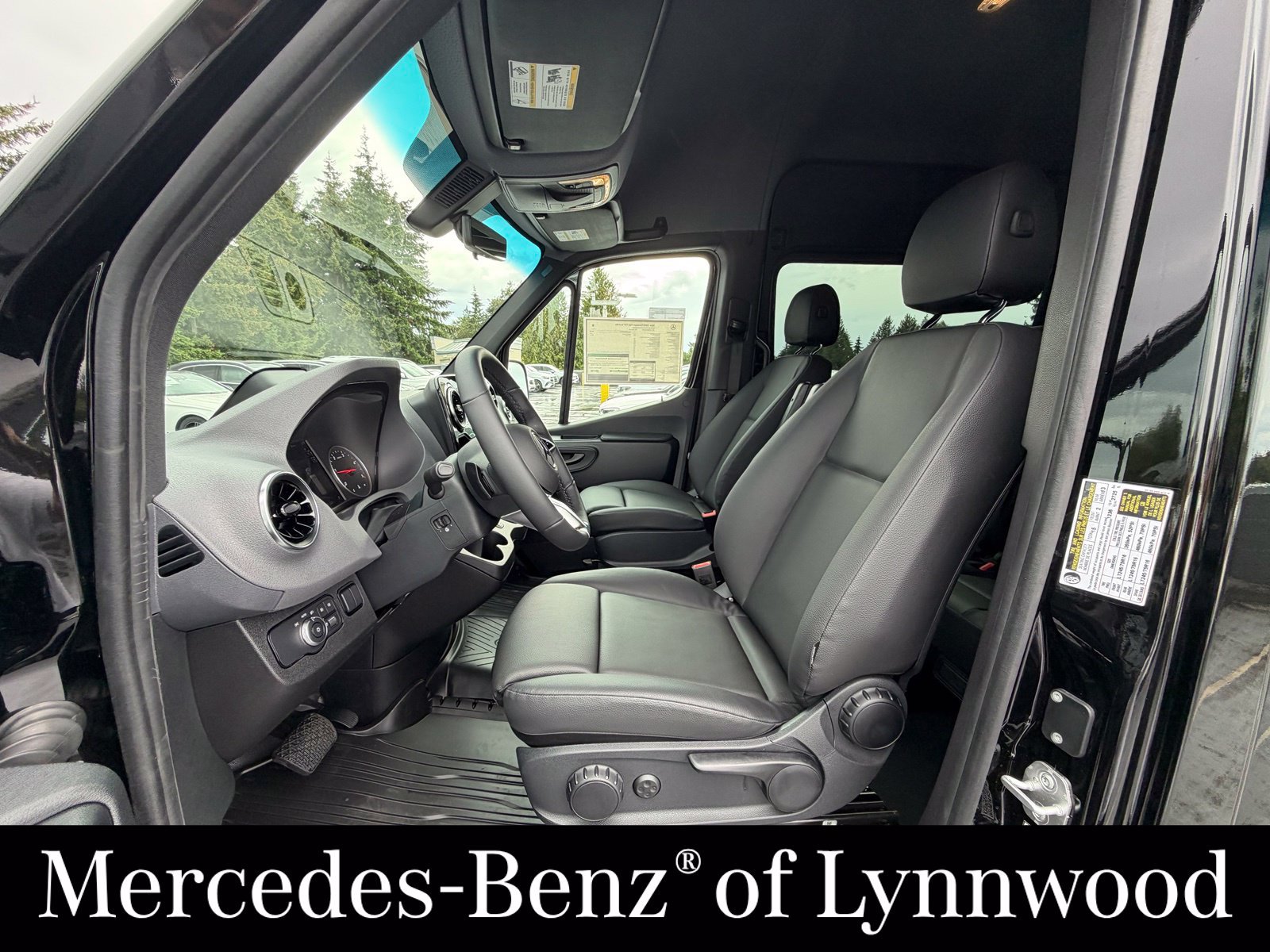 New 2026 Mercedes-Benz Sprinter 2500 image 15