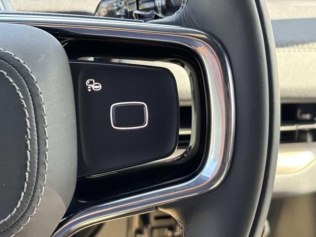 New 2025 Lincoln Navigator L Reserve w/ Jet Appearance Package image 28