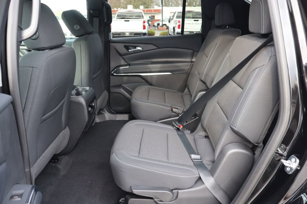 New 2026 Chevrolet Traverse LT w/ Driver Confidence Package AWD/4WD image 22